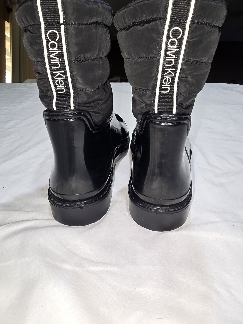 Calvin Klein Sisely KCSISELY2 Womens 6M Black Quilted Faux Fur Rain Boots